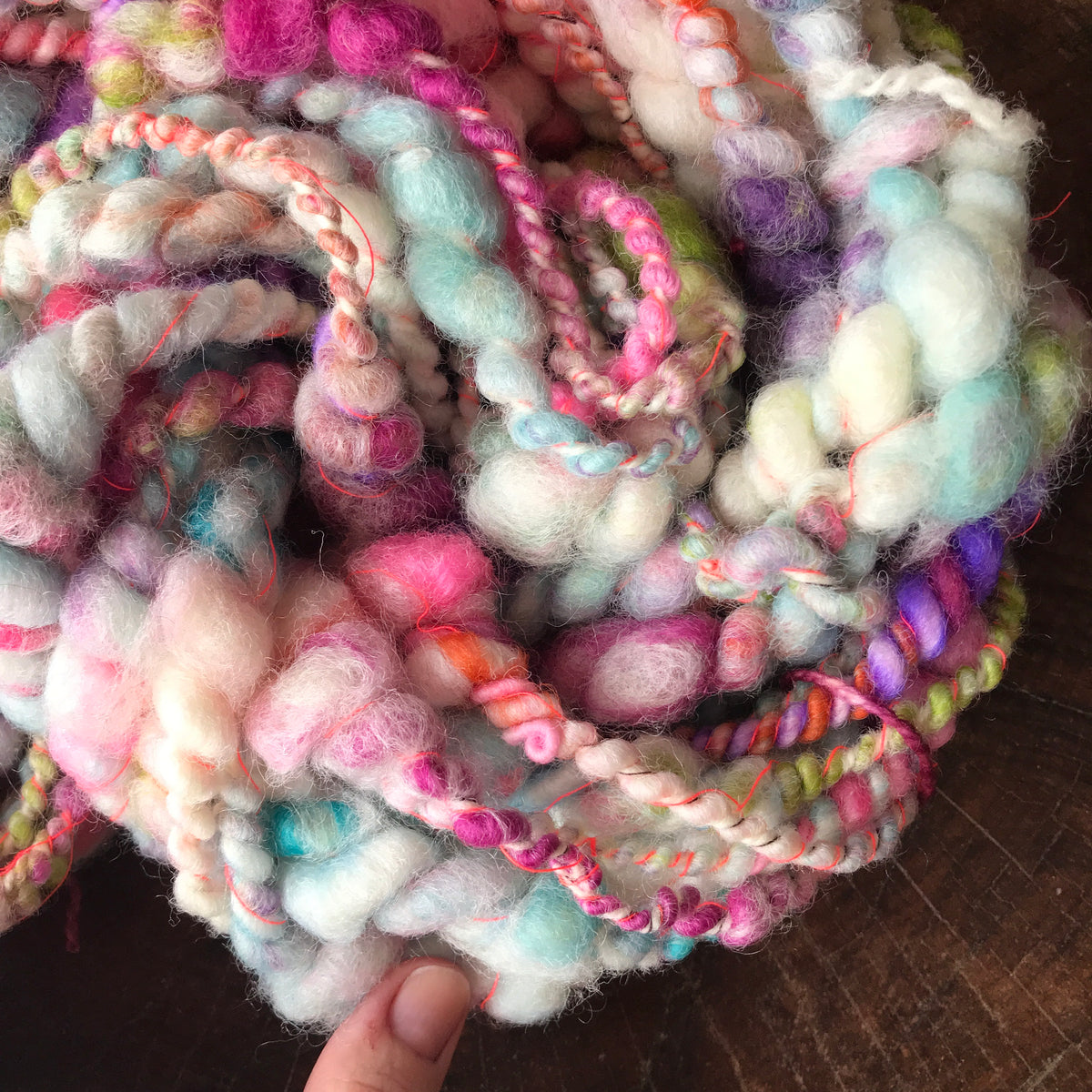 Rainbow  art yarn 100g - Mynoush