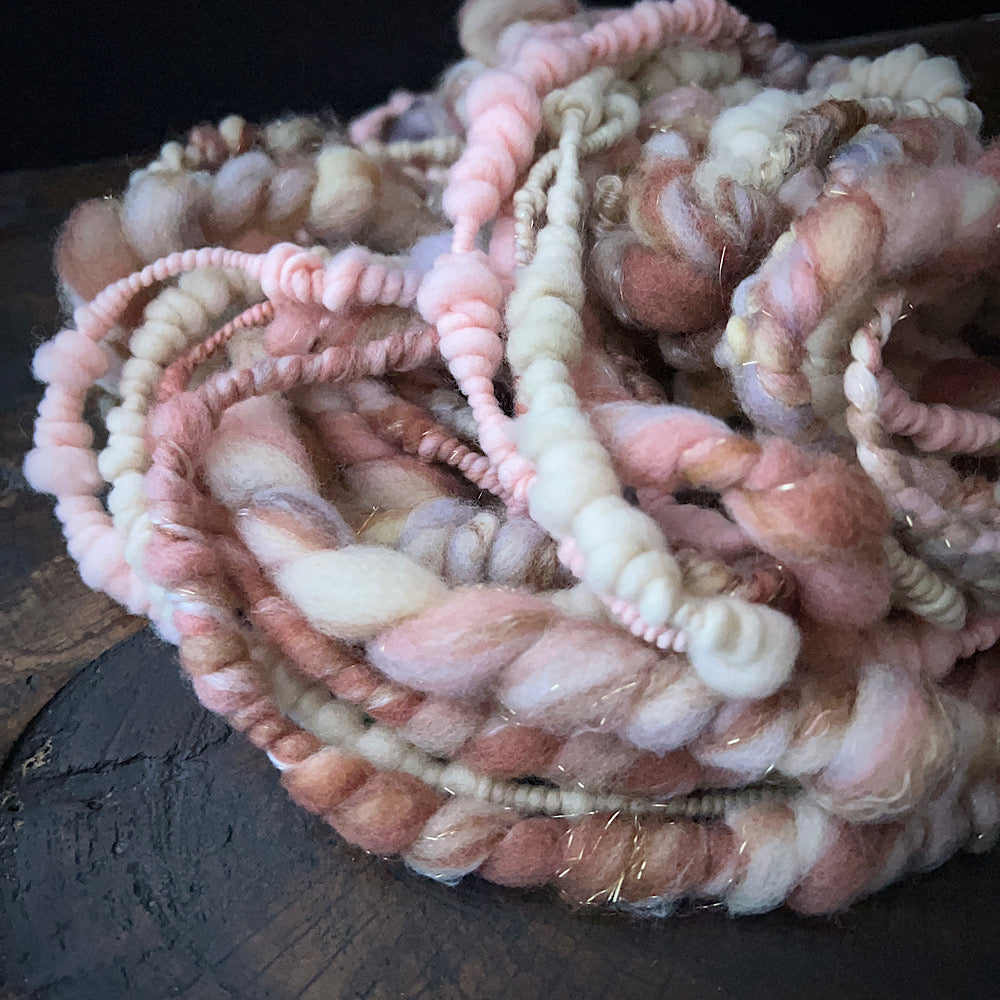 Art yarn for weaving