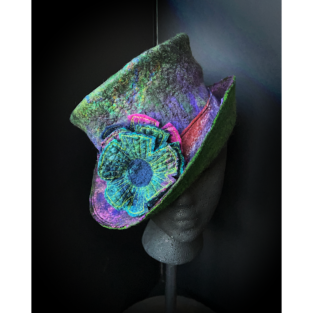 Felted top hat with flower - 23”
