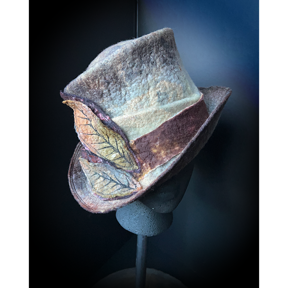 Felted top hat with leaves - 23.5”