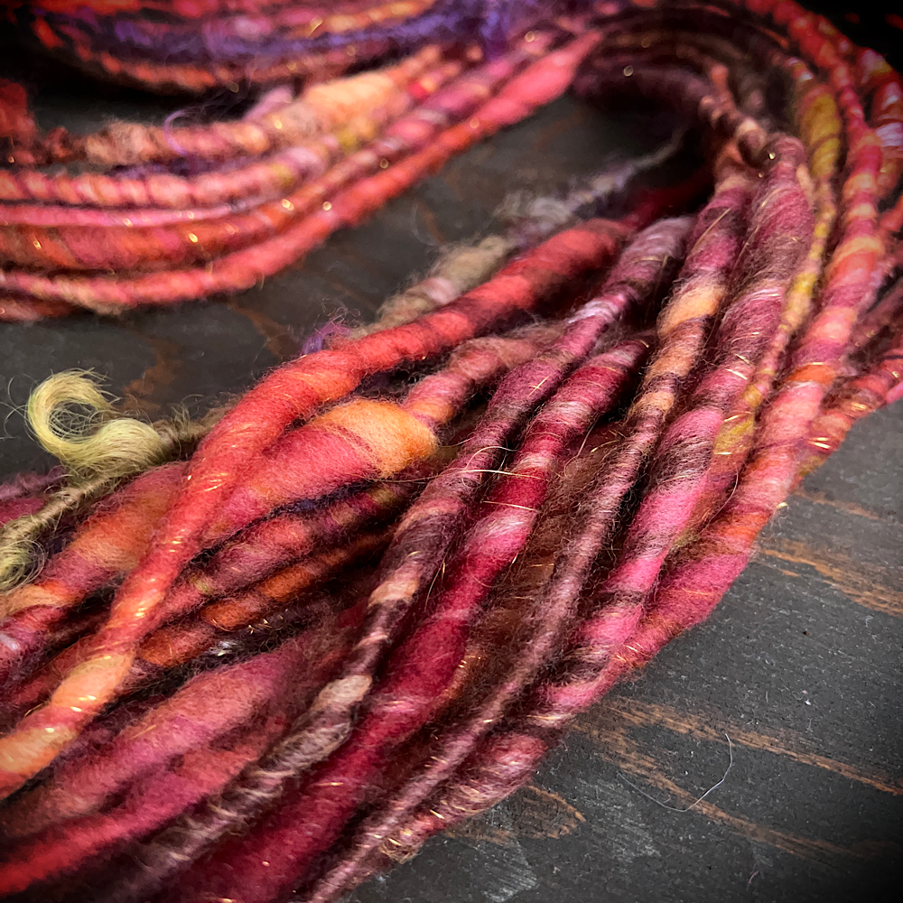 Core spun weaving yarn