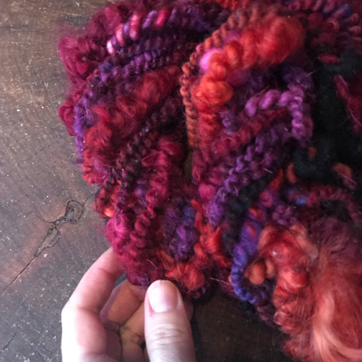 RESERVE Louise D. Burgundy art yarn 100g 19y - Mynoush