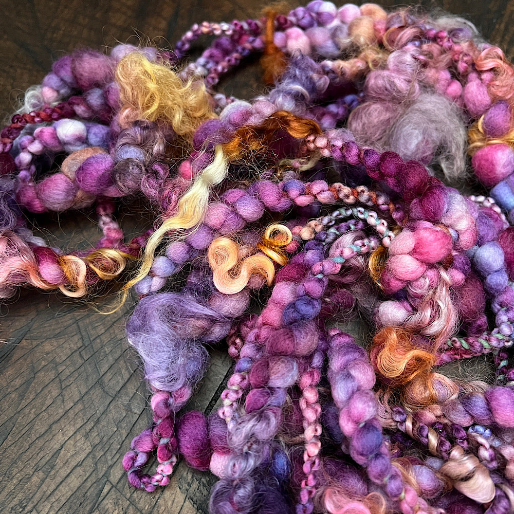 Jumbo boucle mini skein