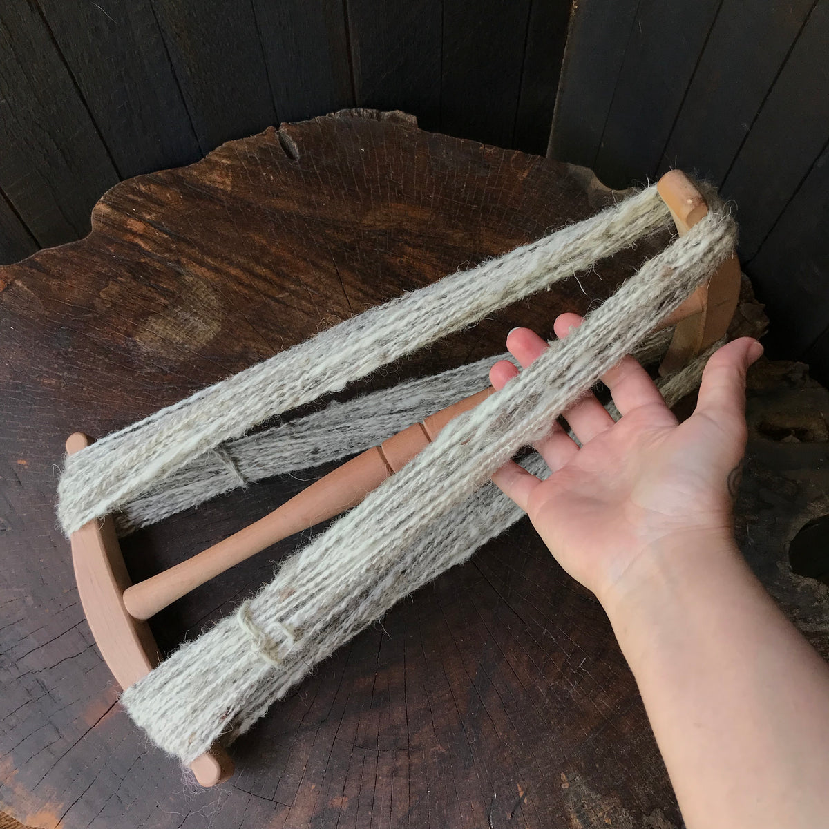 Natural hand spun yarn made on a vintage spinning wheel 60 grams 64 yards - Mynoush