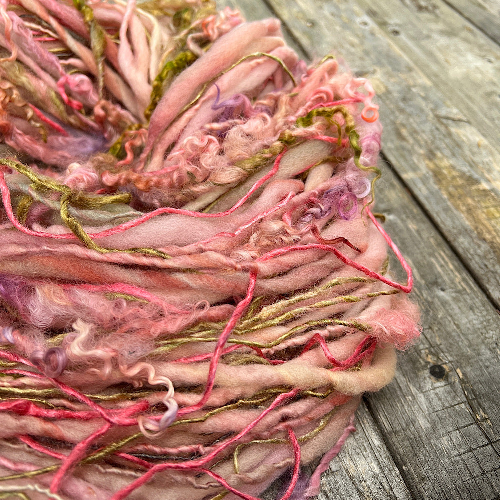 Lost roses - single art yarn