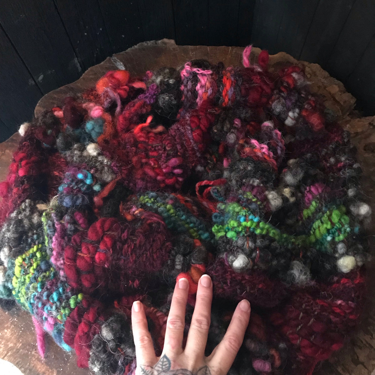 Burgundy scarf 100% Wool - Foulard 100% laine bordeaux - Mynoush