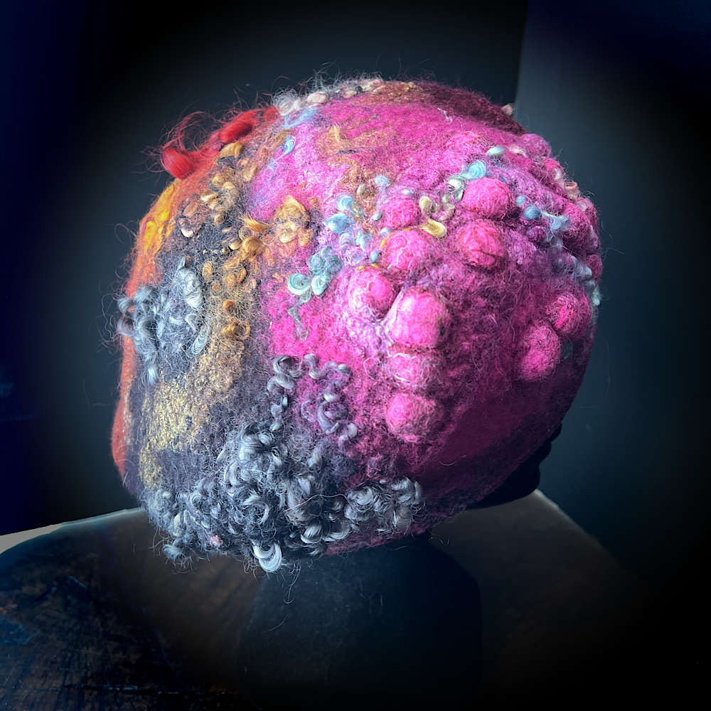 Merino silk beret 23“1/2