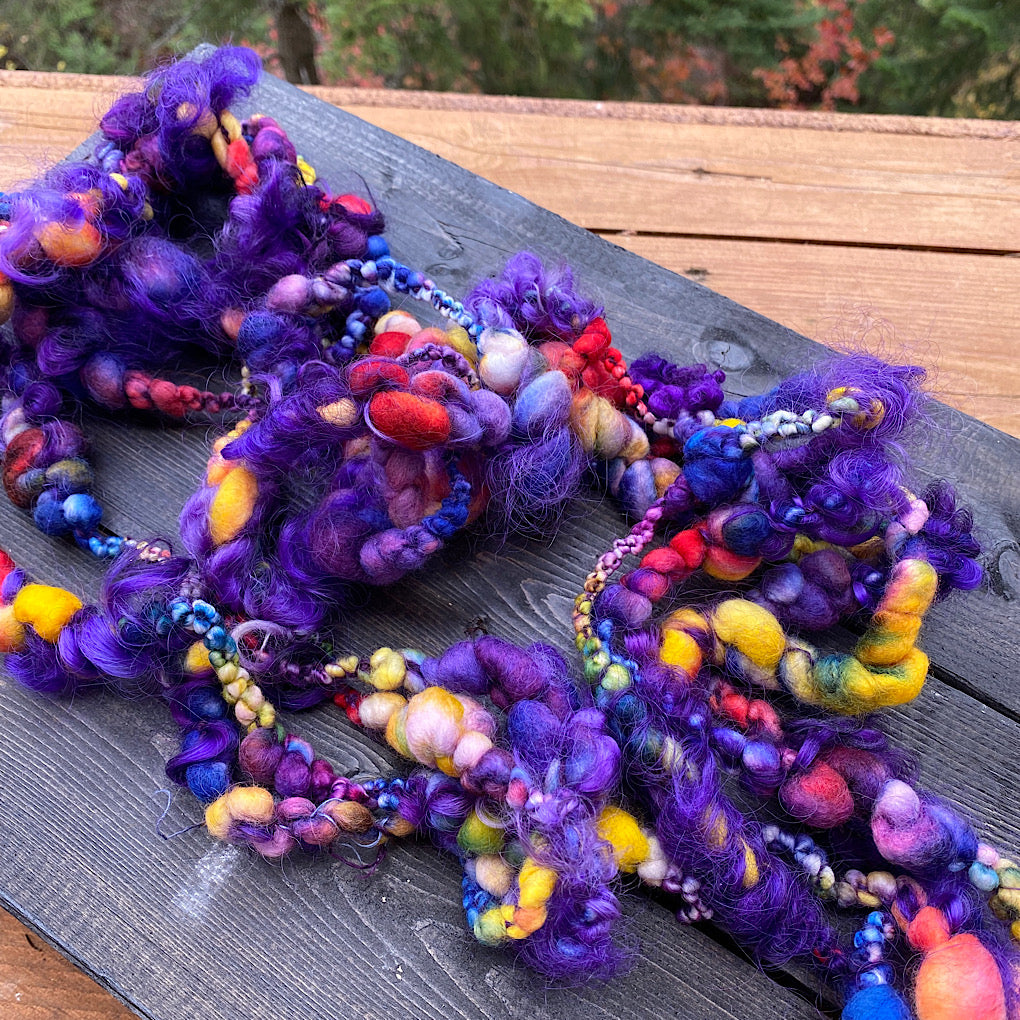 Set of mini jumbo boucle art - weaving kit