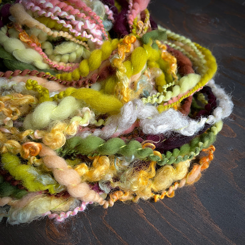 Art yarn for weaving and knitting