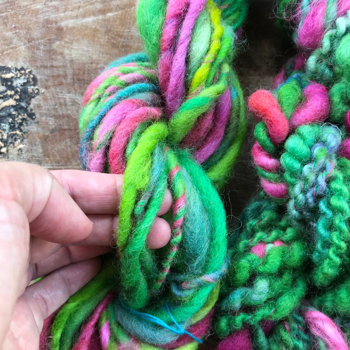 Green hand spun yarn duo 115 grams - Mynoush