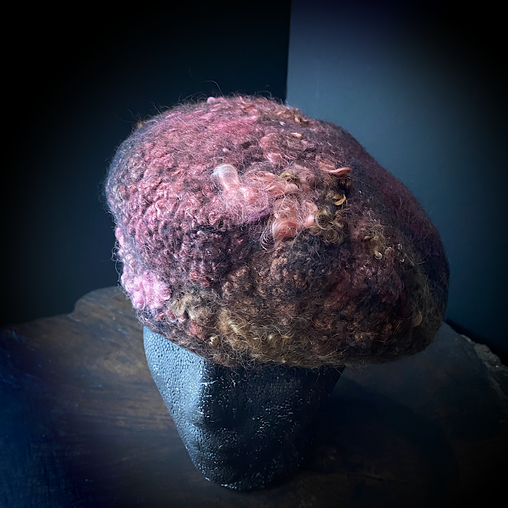 Merino silk beret 22”
