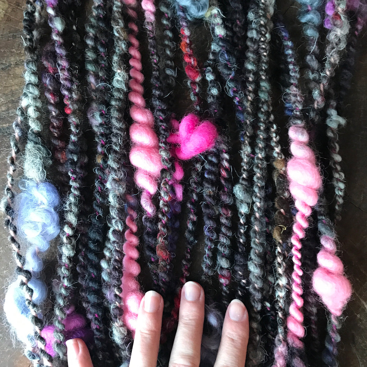 Grey  art yarn 100g 21y - Mynoush