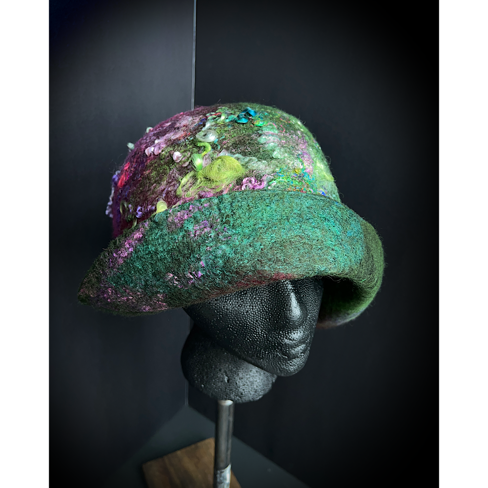 Felted flapper’s hat- 23.5”
