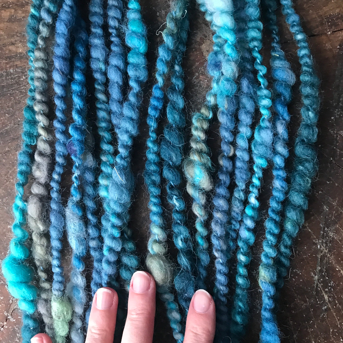 Blue  art yarn 50g - Mynoush