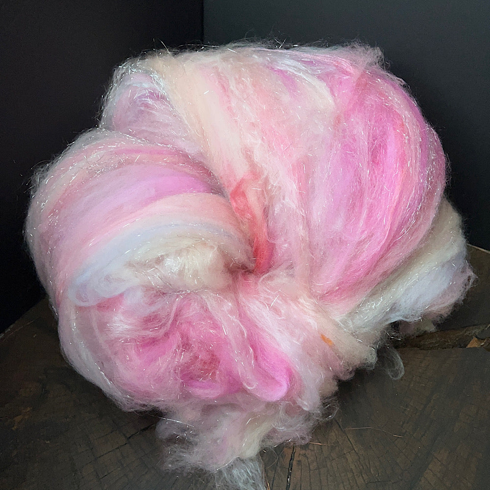 Batt for spinning yarn