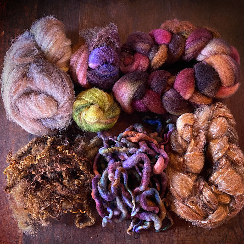 Gold Spinning kit Hand dyed roving