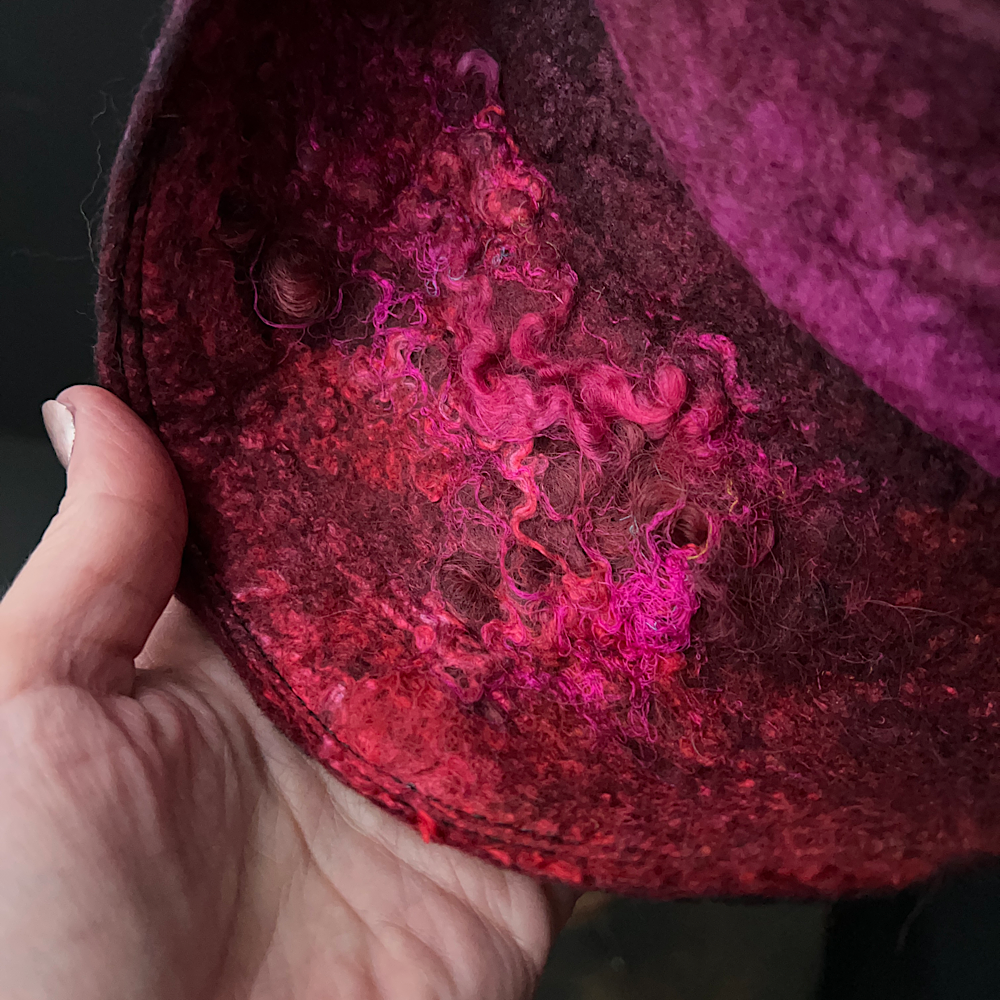 Felted flapper’s hat with rose size 24” 1/4