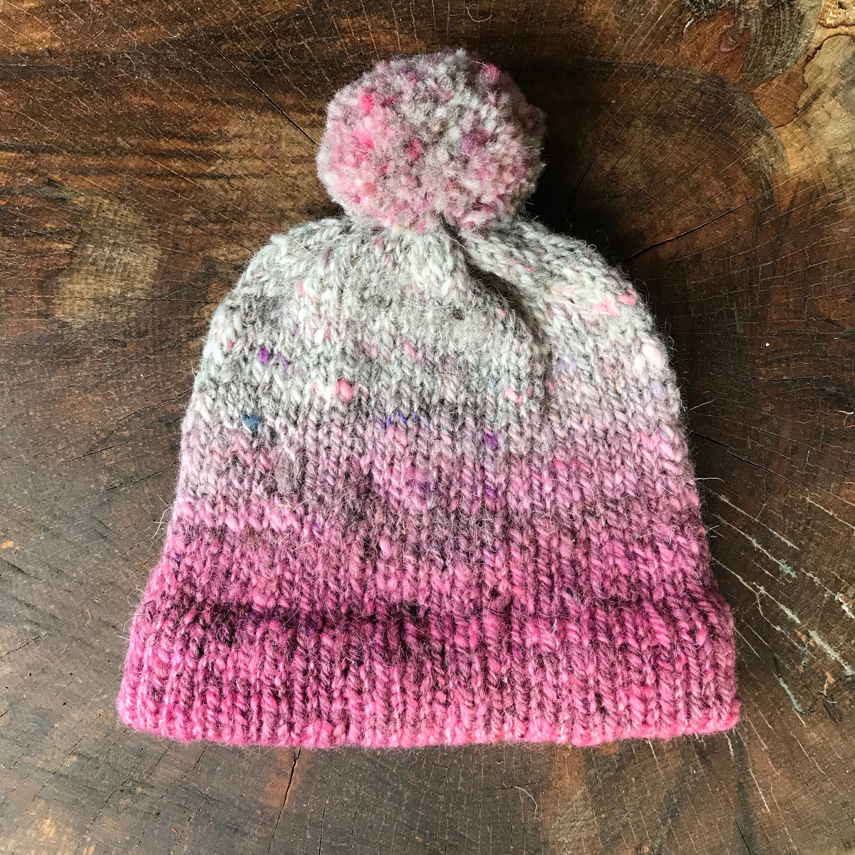 Pink beanie 100% wool  | Tuque rose 100% laine - Mynoush