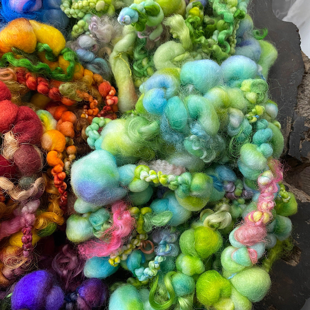 Large lots of mini art yarn - weaver kit