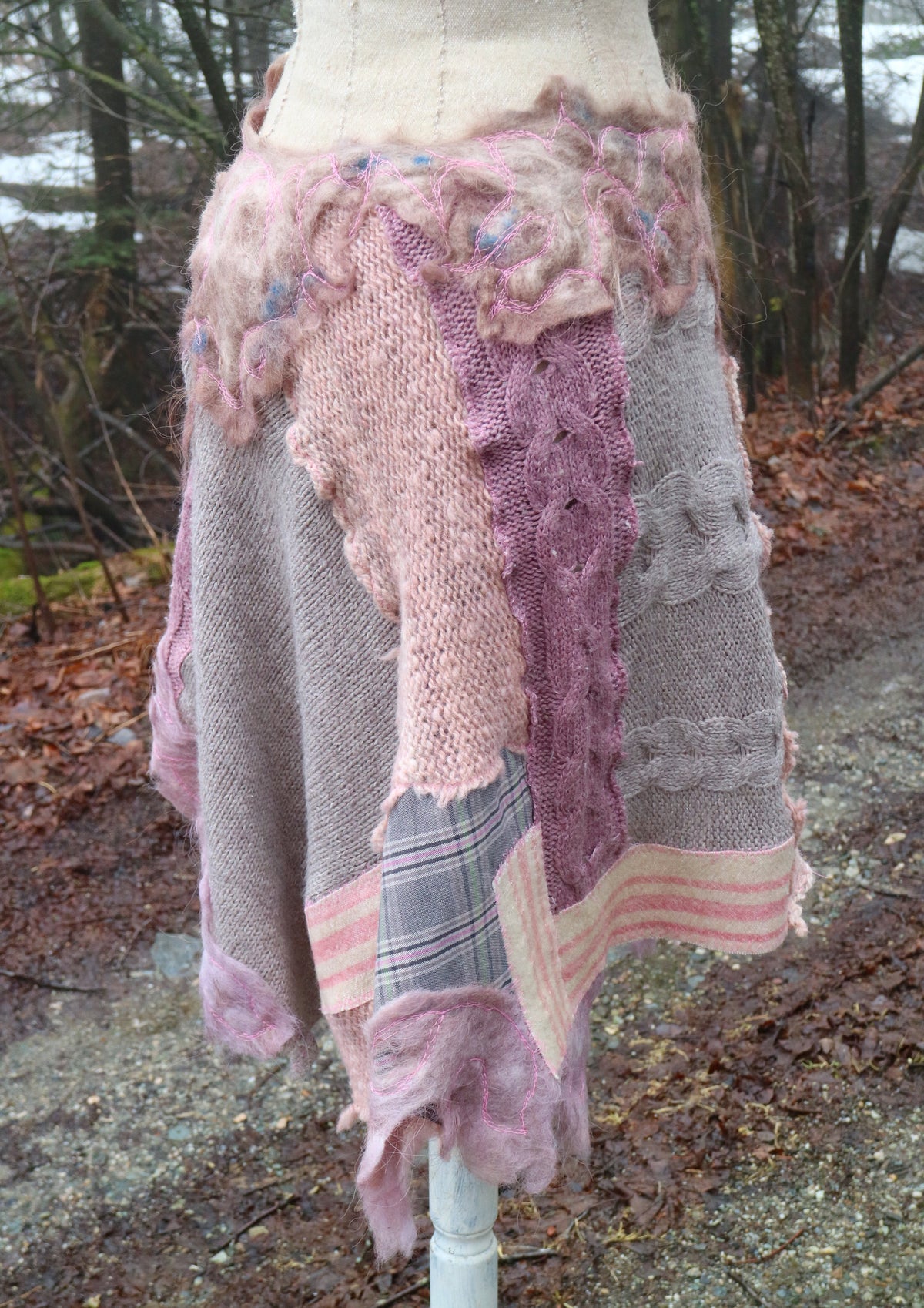 Recycled sweaters patchwork skirt purple and pink Size medium large - Mynoush