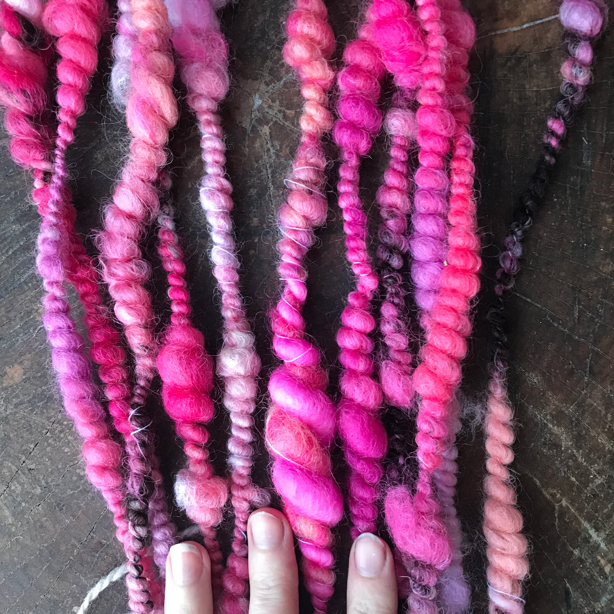 Pink art yarn 65g - Mynoush