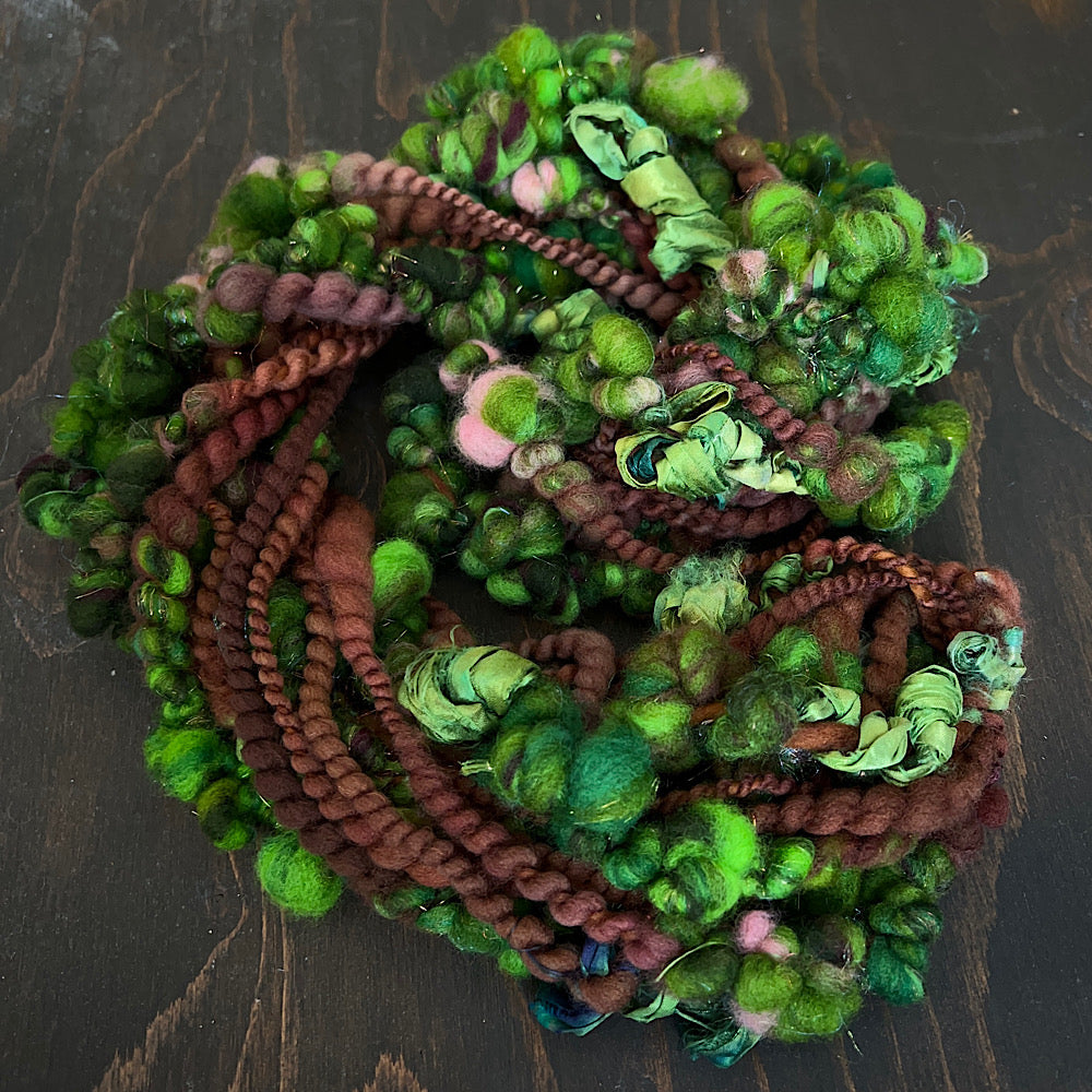 Art yarn for weaving