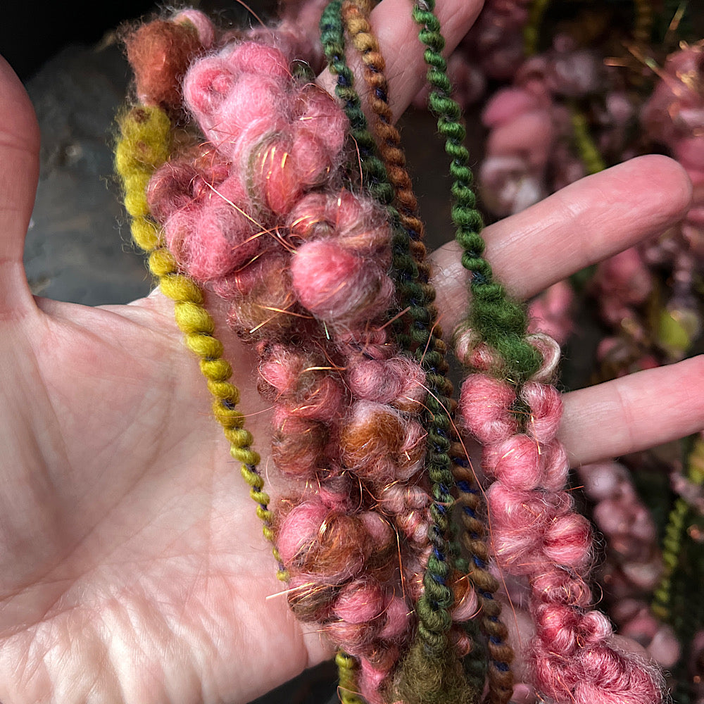 Roses buds no 32 art yarn