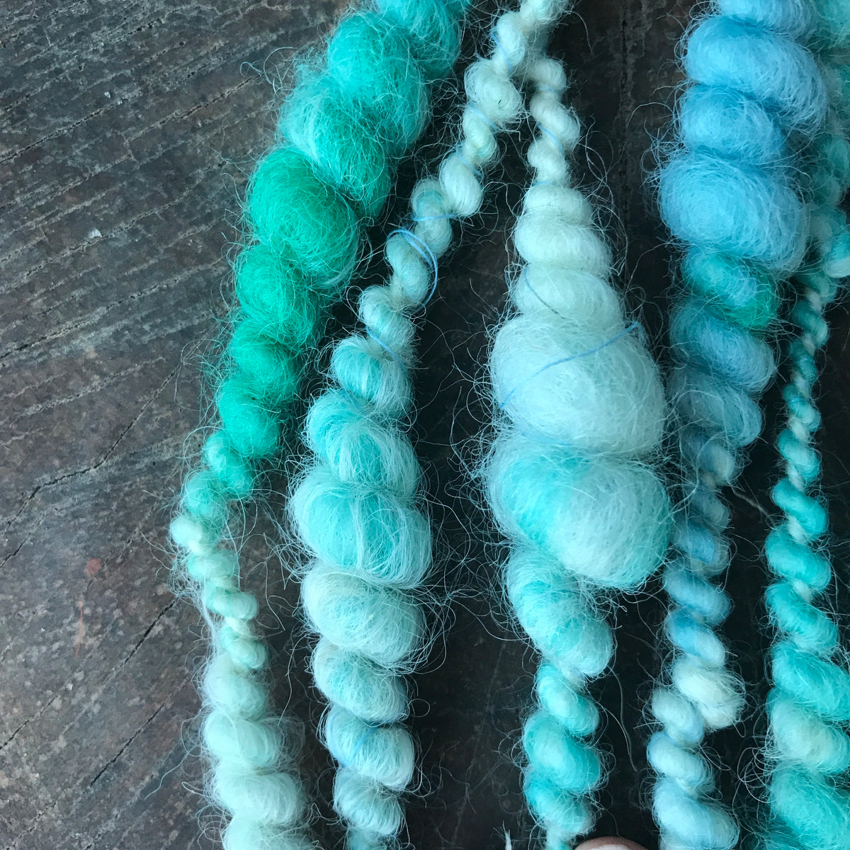 Blue  art yarn 45g - Mynoush