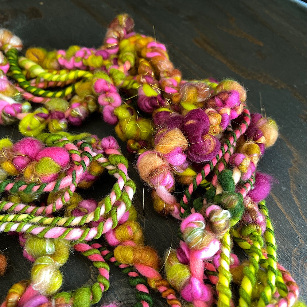 Rose buds weaving art yarn