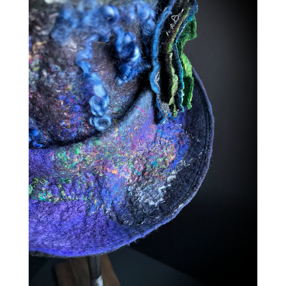 Felted top hat with flower - 22 3/4”