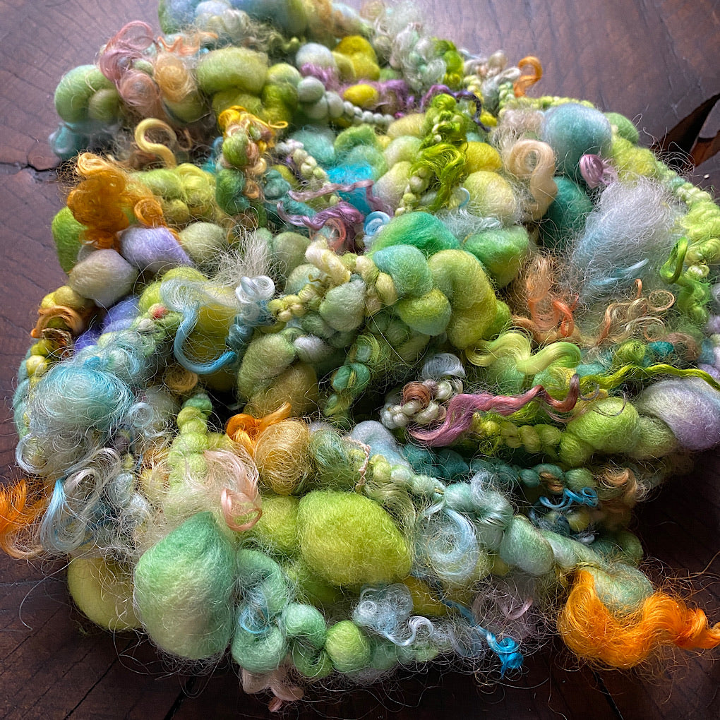 Frais du jardin Jumbo boucle Art yarn with locks