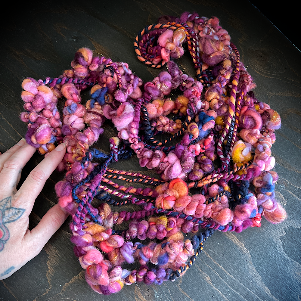 Anise and roses weaving art yarn