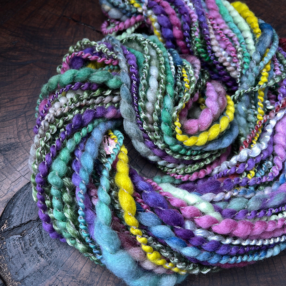 Sage et Violette spiral yarn