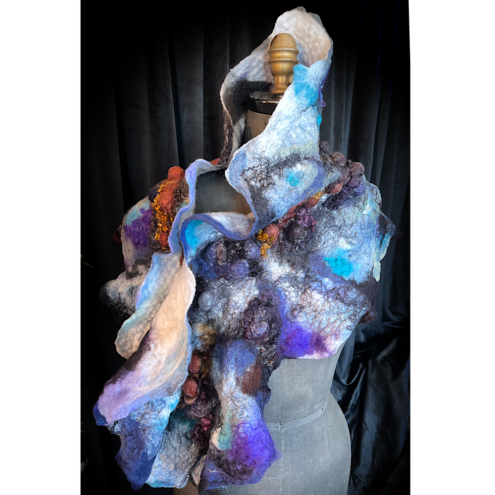2022 Landscape serie  - Polar Sun - felted scarf
