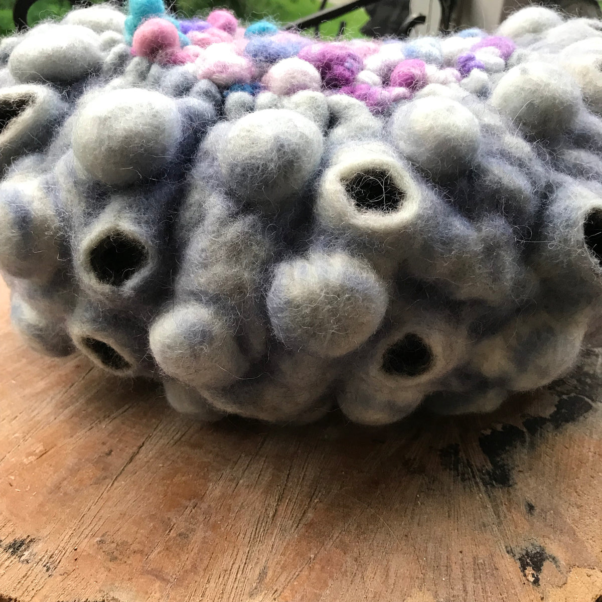 Blue Felted handbag prototype II - Mynoush