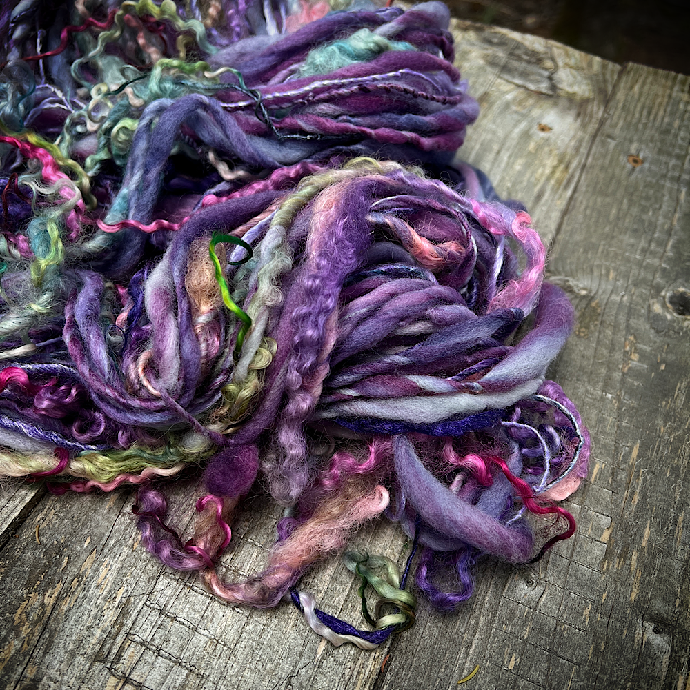 Water lilies - single art yarn