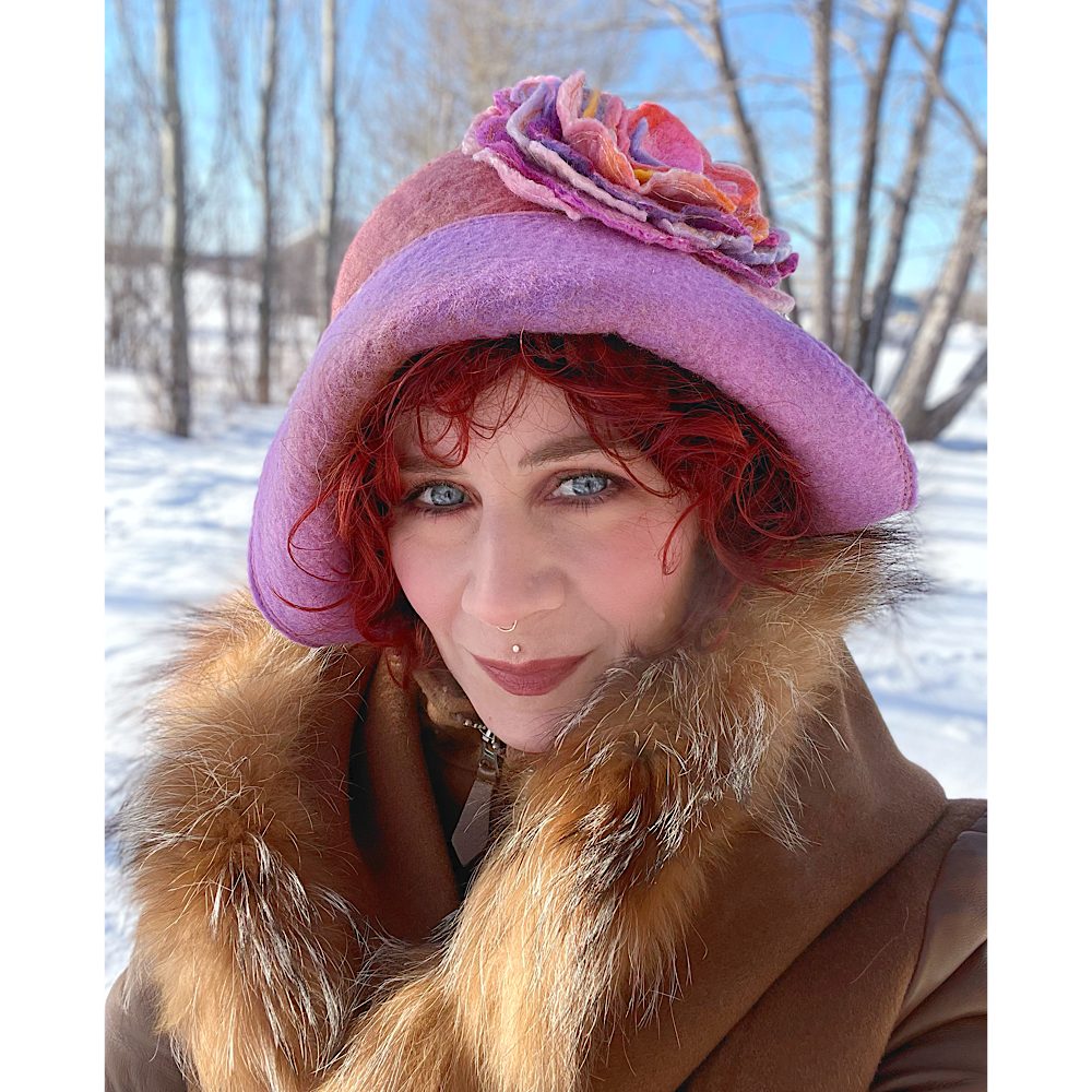 Non refundable custom fee for / Flapper hat