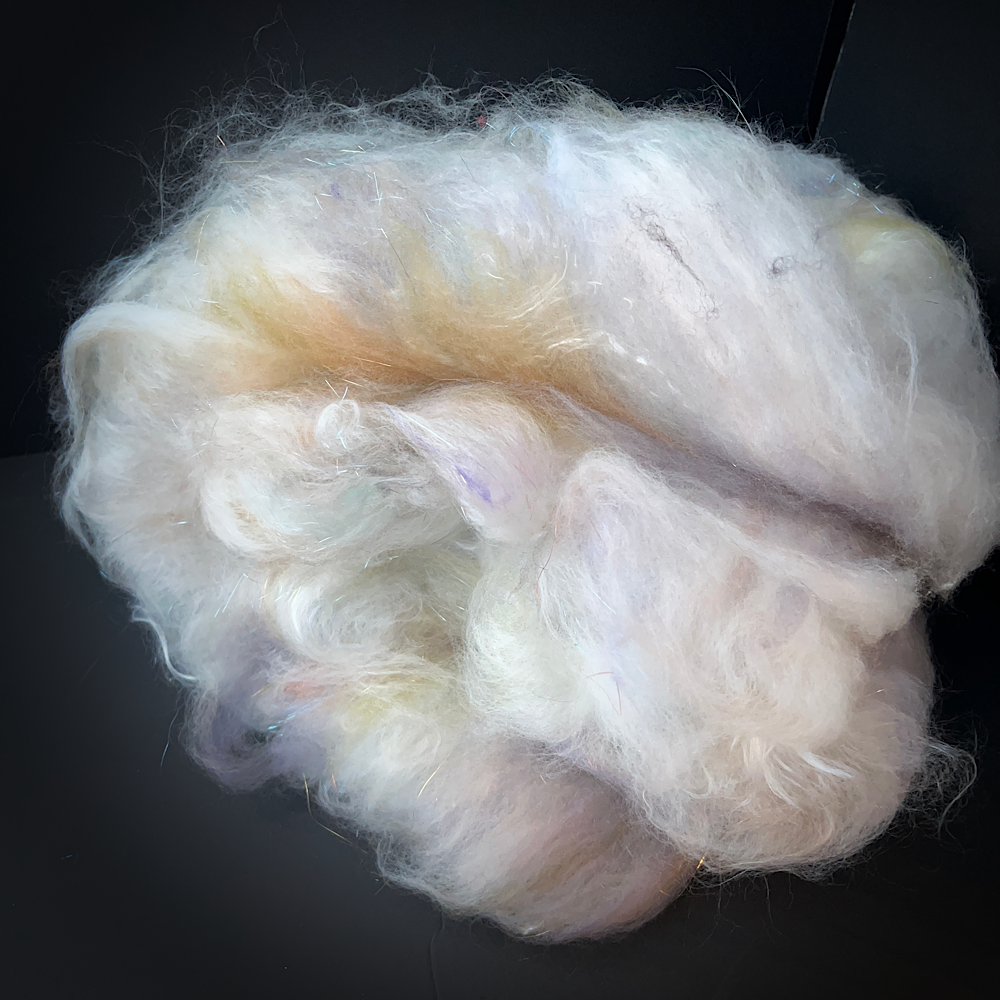 Batt for spinning yarn