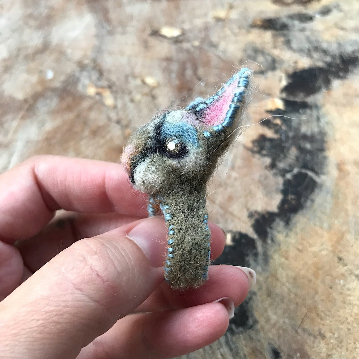 Cat felted ring size 7.5-8.5 - Mynoush