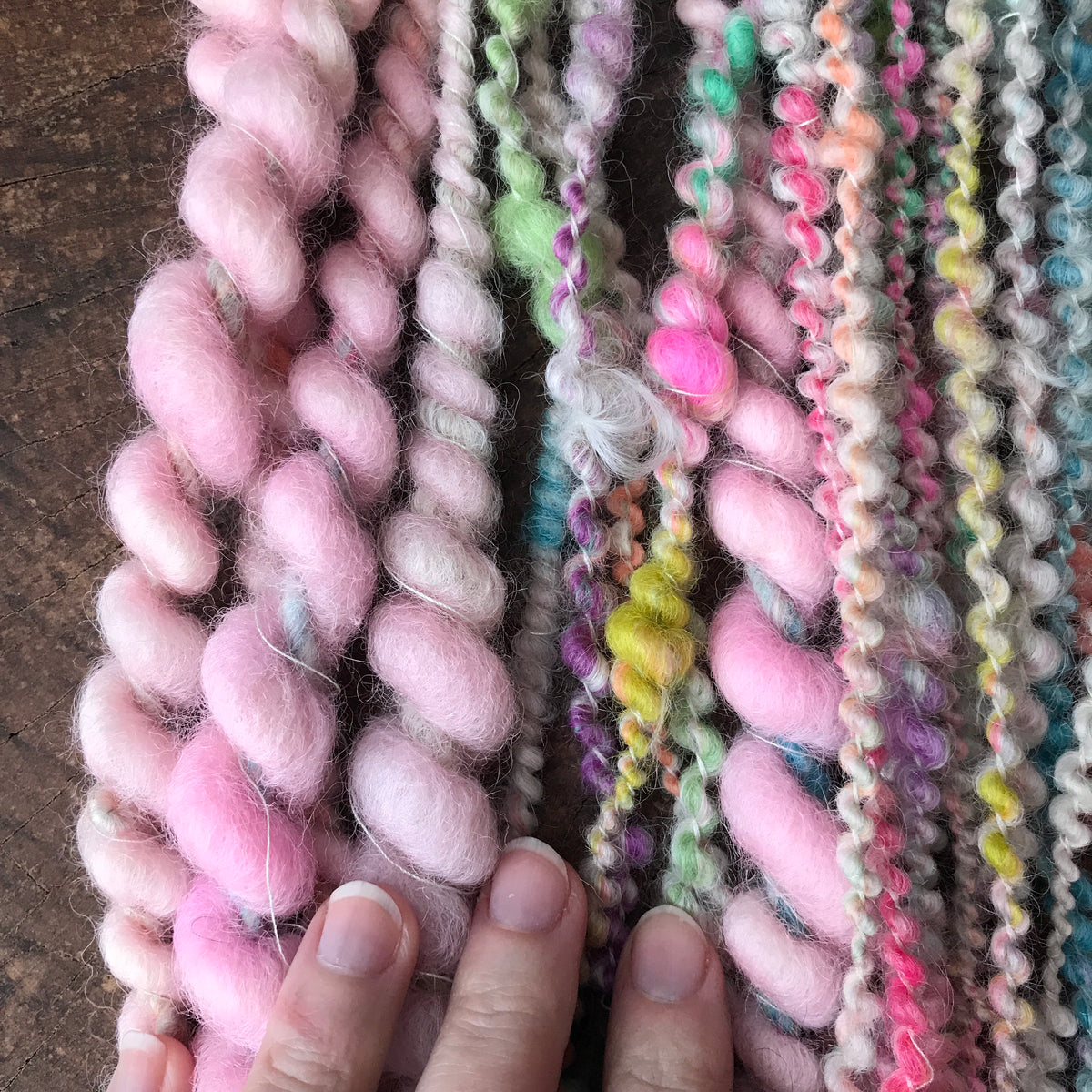 Pastel pink art yarn 100g - Mynoush