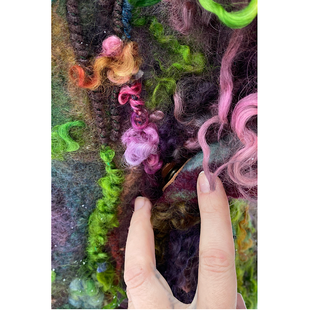 Crépuscule Felted scarf