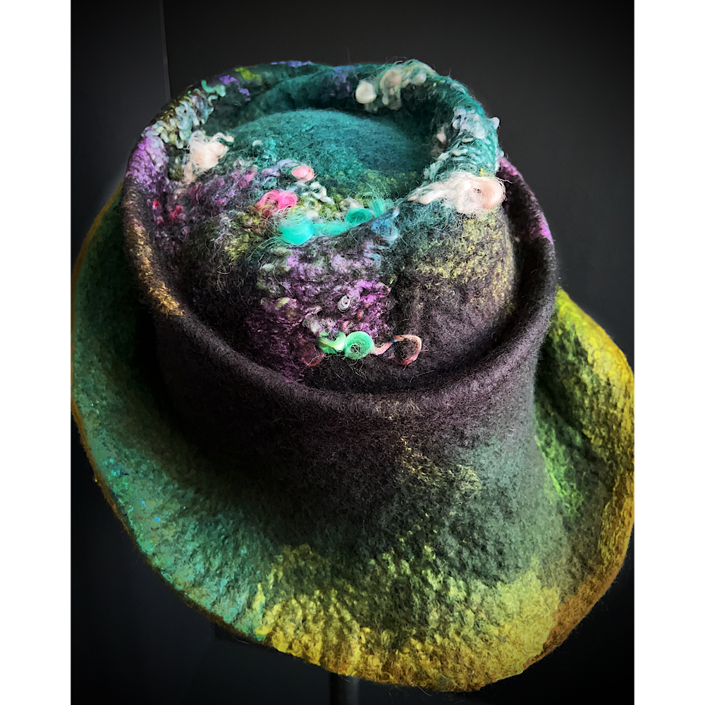 Felted hat- 23”