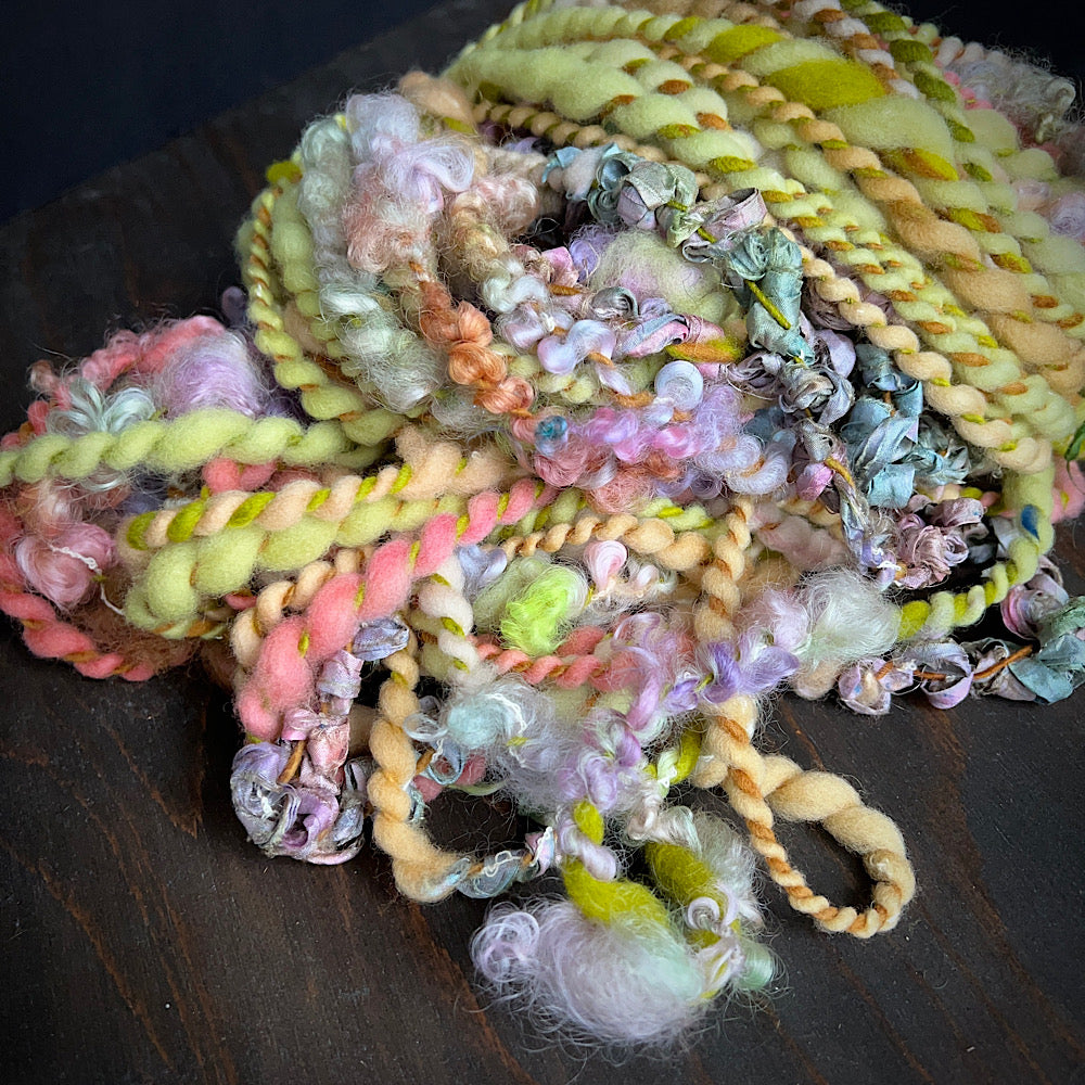 Art yarn for weaving and knitting