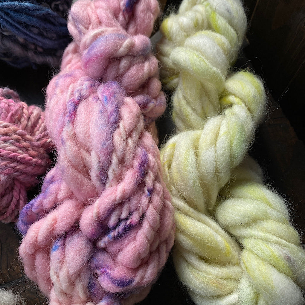 Art yarn leftovers mixed lot 500 grams