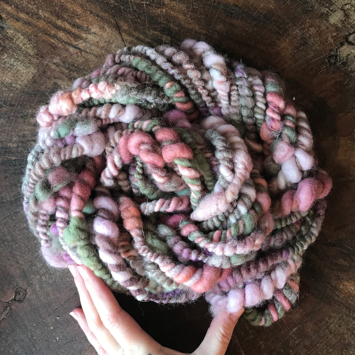 Grey green hand spun yarn 100g 15y - Mynoush