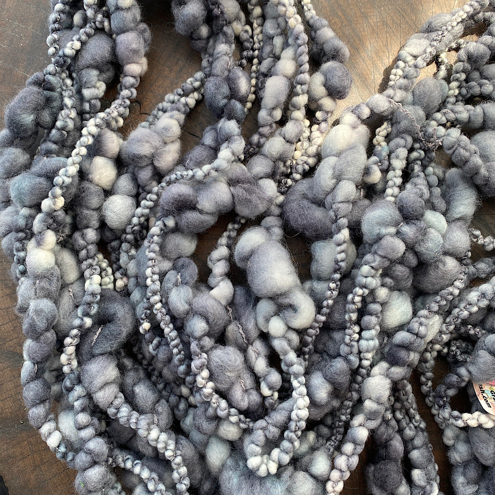 Grey Jumbo boucle Art yarn