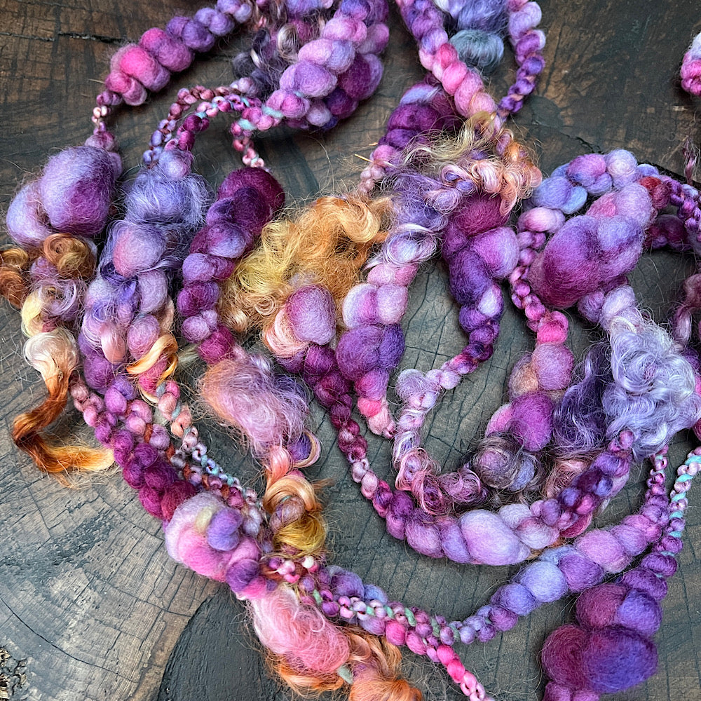 Jumbo boucle mini skein