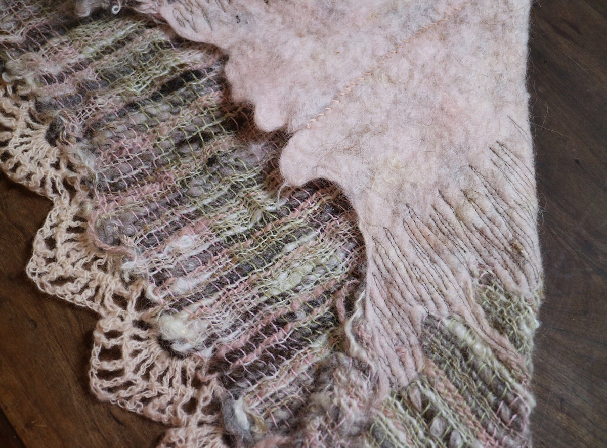 PDF Guide Of my Hooded Scarf summer version -sew in Hood-English- 21 pages 57 photos, instant download, weaving, felting, quilting - Mynoush