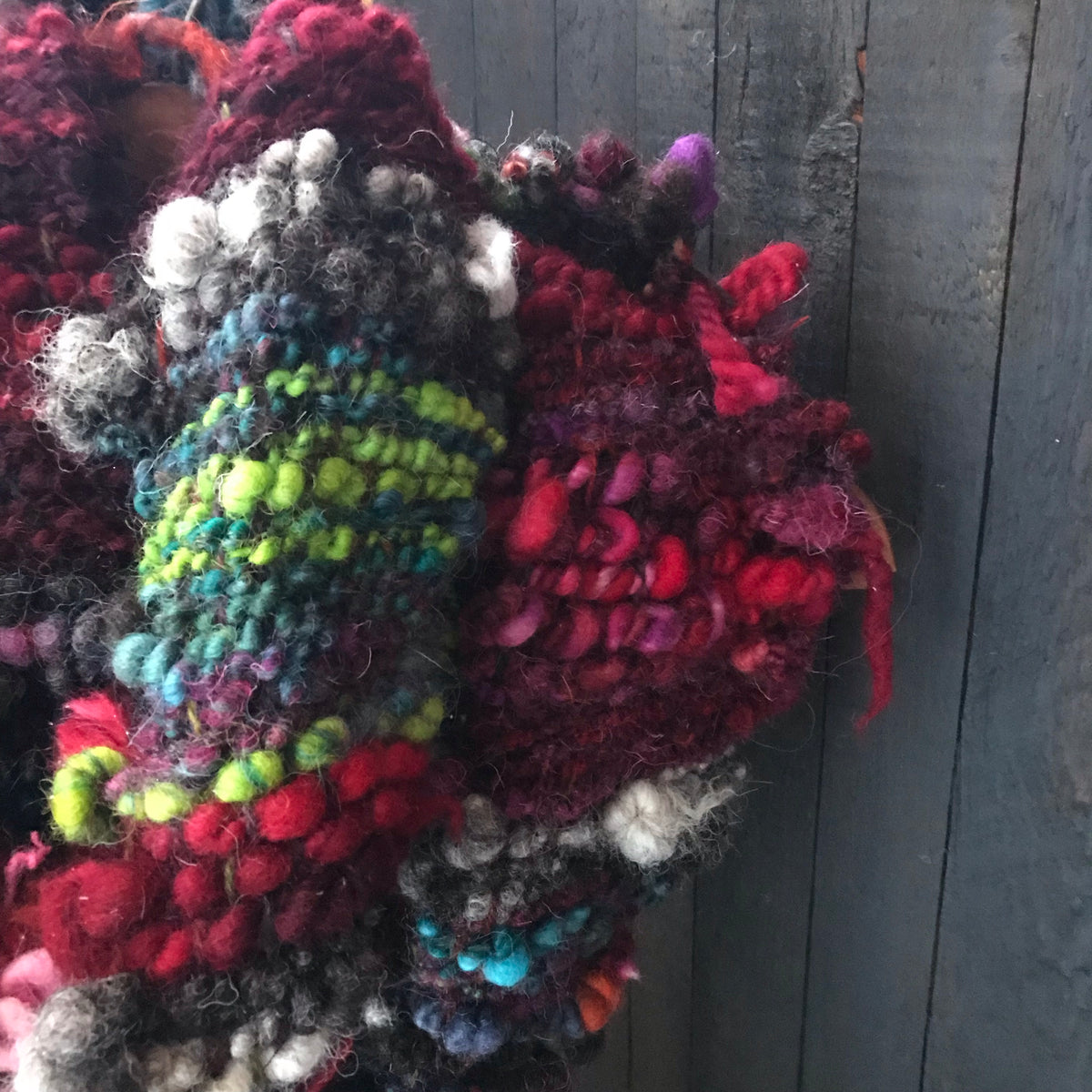 Burgundy scarf 100% Wool - Foulard 100% laine bordeaux - Mynoush