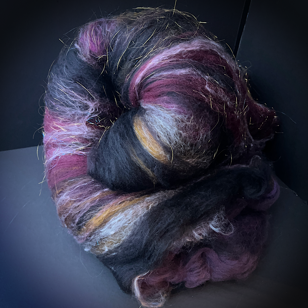 Batt for spinning yarn